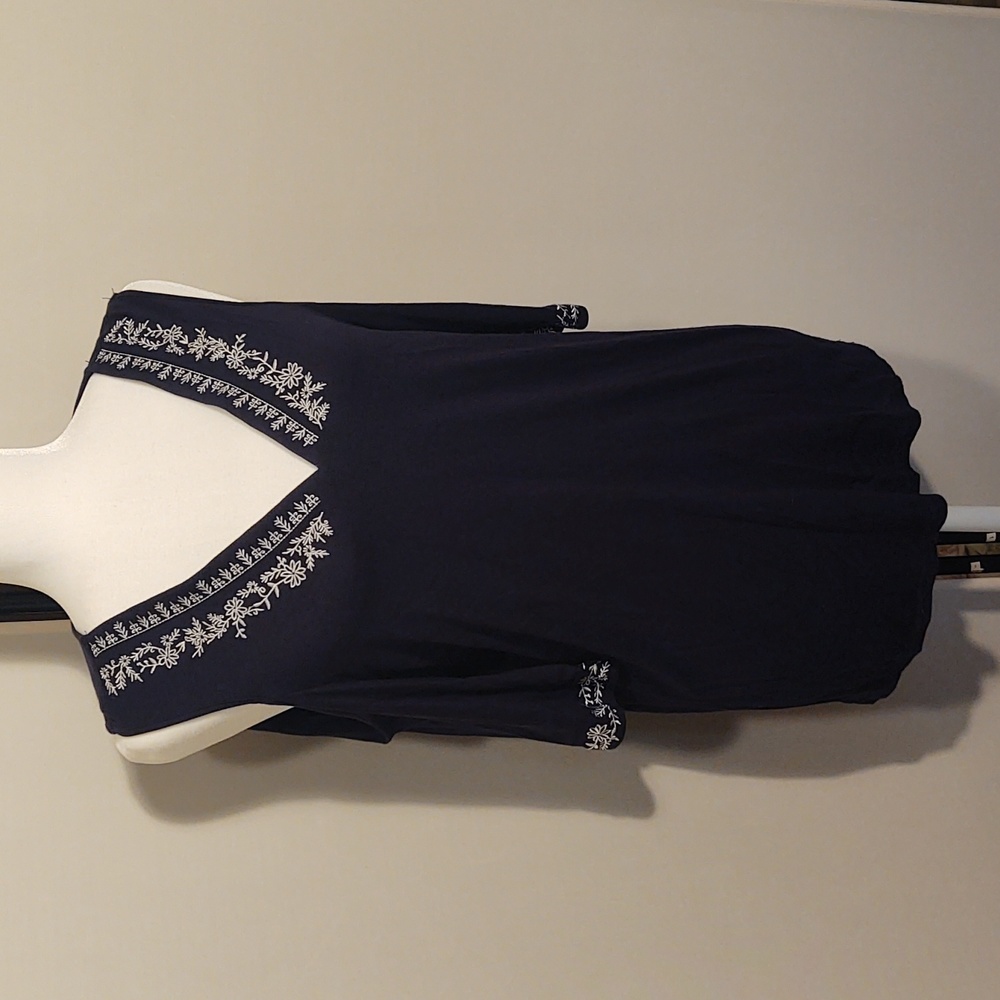 Adrianna Papell 3/4 Sleeve Cold Shoulder Embroidered Navy Blue Top - Sz. M